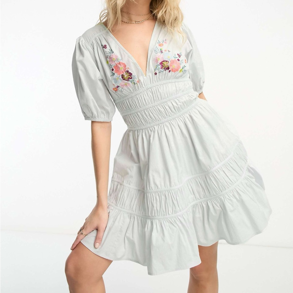 ASOS design blue embroidered floral puff sleeve vneck mini tea dress size 14